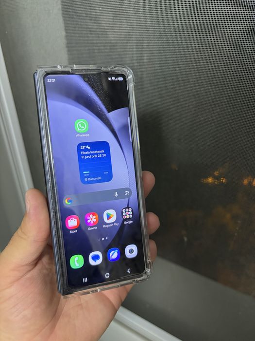 Vand Samsung Fold 5( Schimb cu iphone 15 pro)