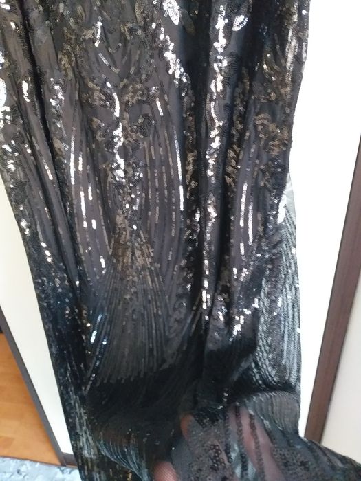Rochie de seară superbă și elegantă