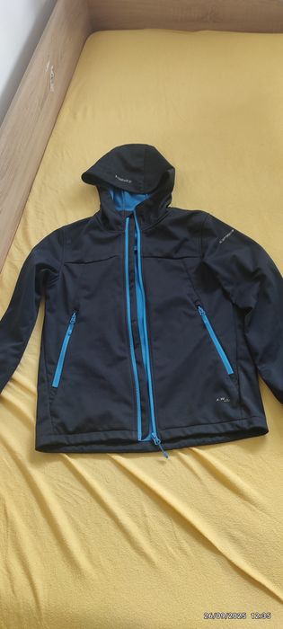 Icepeak Ветровка за момче 164см.