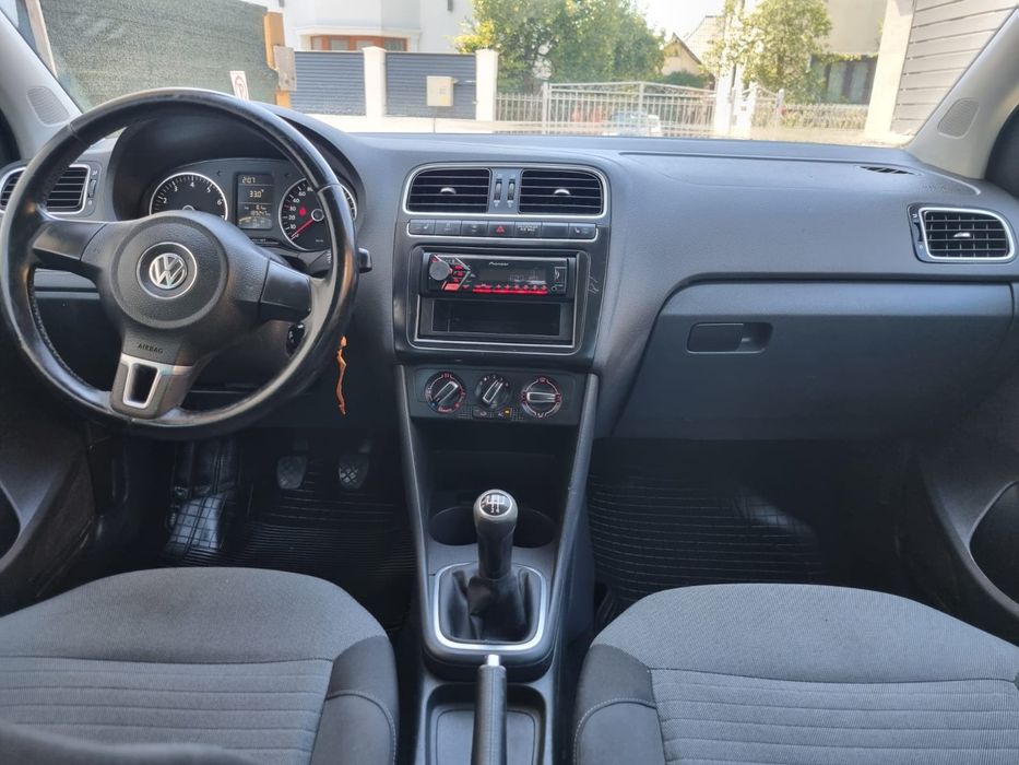 Vând VW Polo 6R Motor 1.4 benzina an 2010 E5