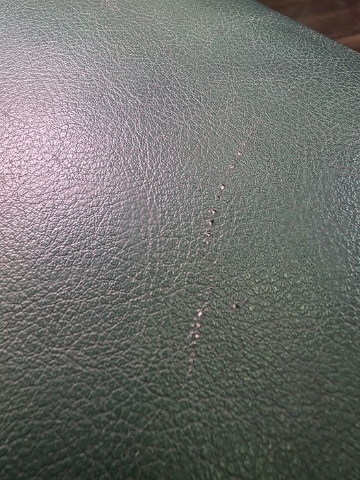 Кожени табуретки