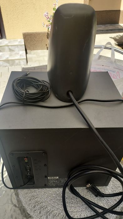 Subwoofer Z625 optical LOGI, pierdut un satelit