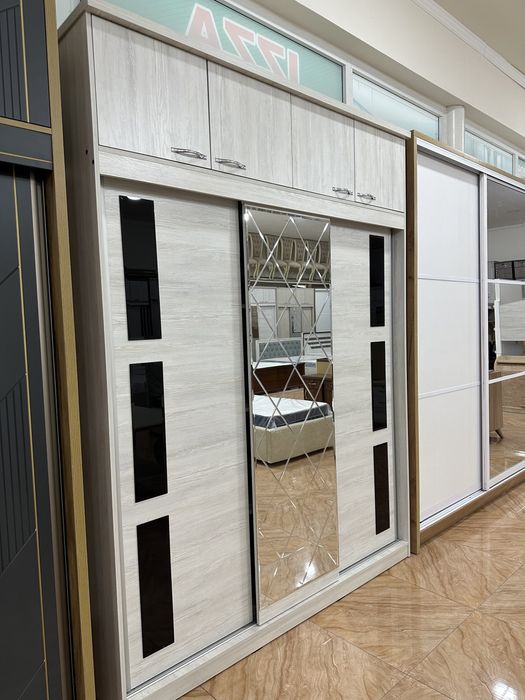 Шкаф shkaf Бринчи кол Скидка