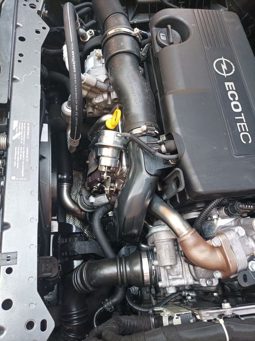 Опел Астра J DCI