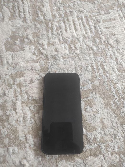 Айфон 13 128 gb.