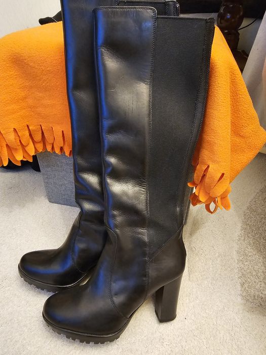 Ботуши на висок ток от естествена кожа