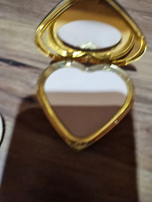 Pudra Yves Saint Laurent