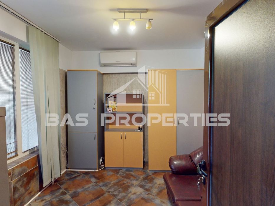 Продава се Офис в София, Витоша - 112 кв.м за 2411 €/кв.м - Снимка #8