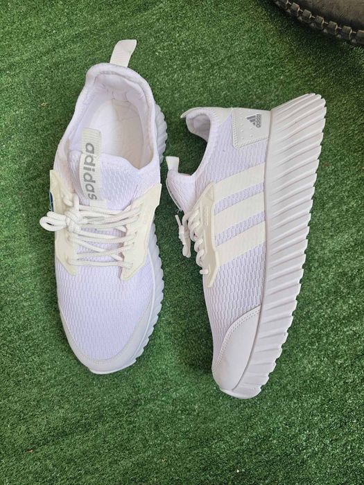 Мъжки маратонки Адидас 42/43 номер,27.5 см