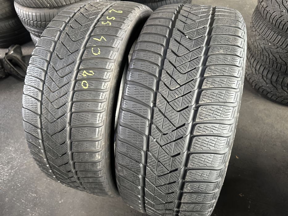 255 40 R20 Pirelli