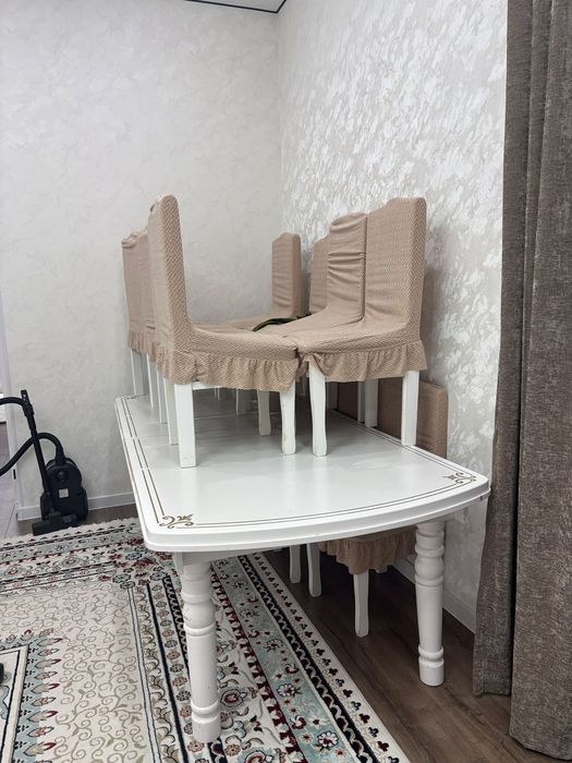 Стол стулясымен сатылады