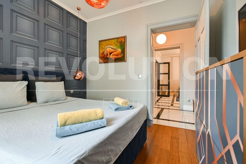 Продава се Тристаен апартамент в София, Център - 123 кв.м за 3171 €/кв.м - Снимка #7