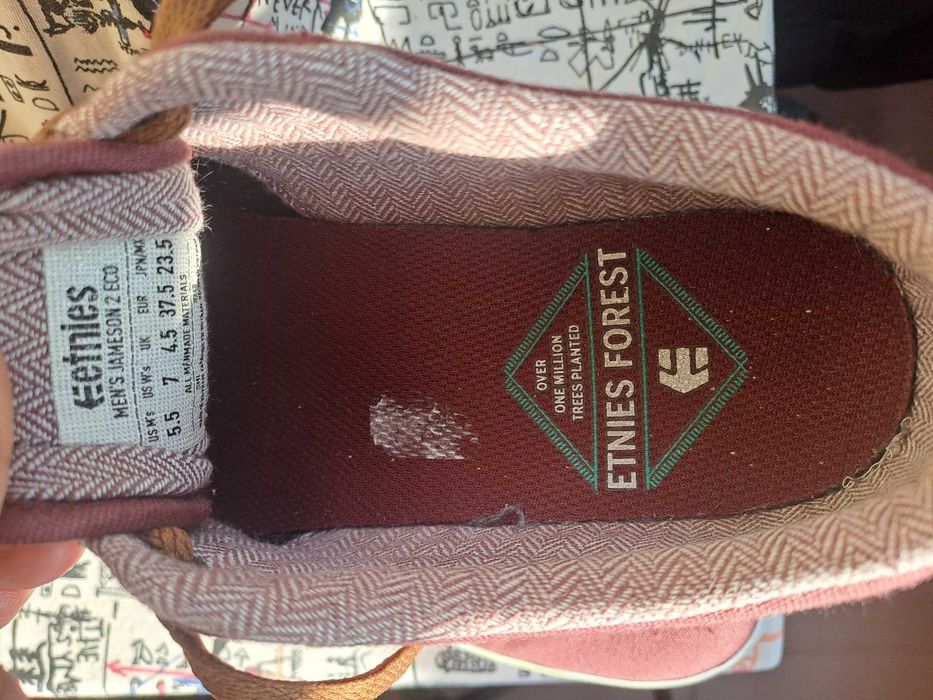 Нови кецове Etnies