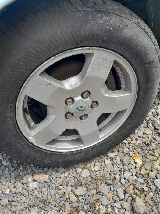 Зимни гуми с алуминиеви джанти 255/60/18 5x120 (Land Rover)