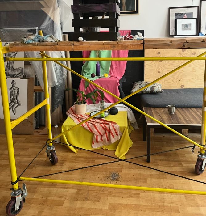 Леса с колесами новые