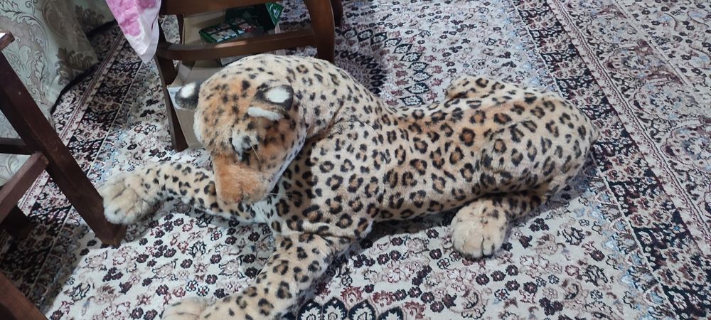 Tigr oyinchoq sotiladi