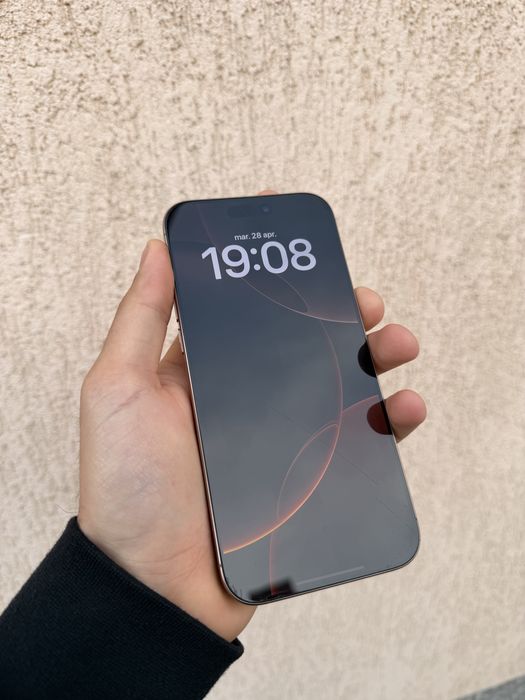 iPhone 16 PRO MAX 256 GB Desert Titanium 95% bateria