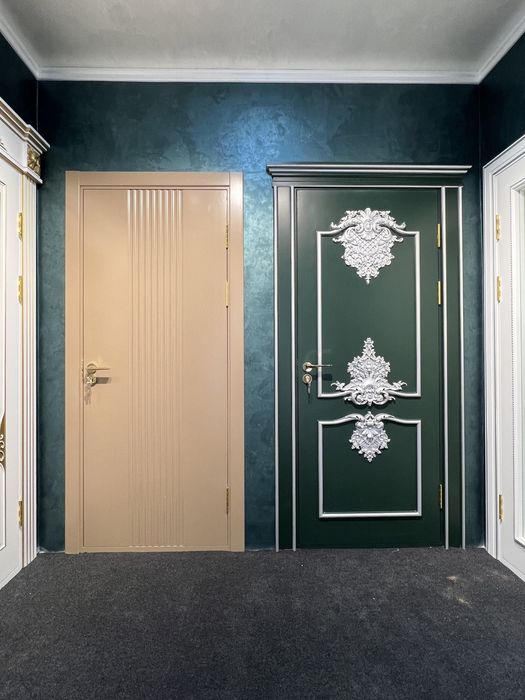 Arche fabrika eshiklari