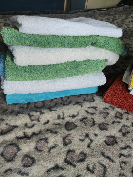 Prosoape flaușate și prosoape de baie