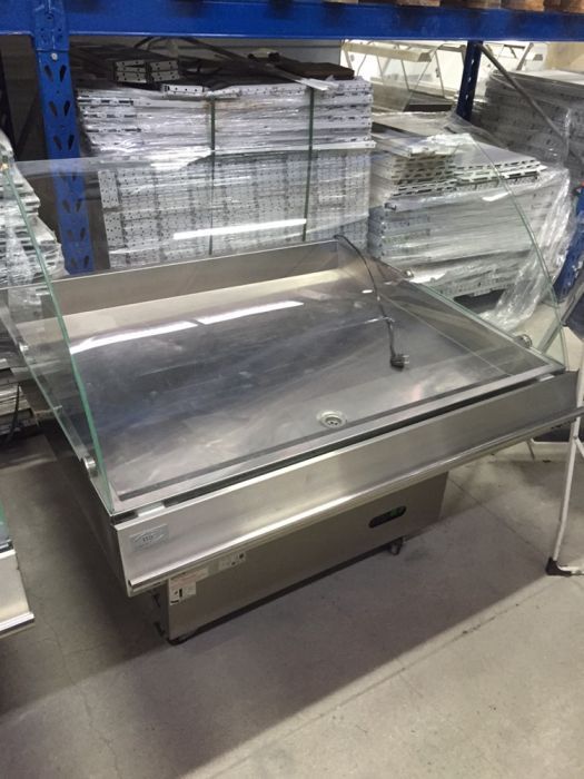 Хладилна витрина за риба