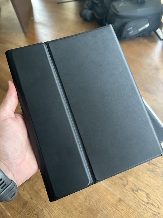 Продавам таблет iPad Pro 128GB Wi-fi, 4-то поколение
