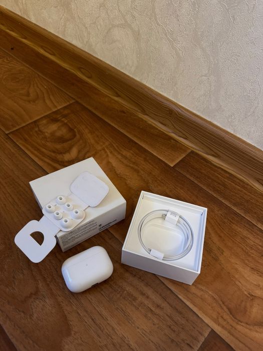 продается оригинальный Apple Airpods pro 2