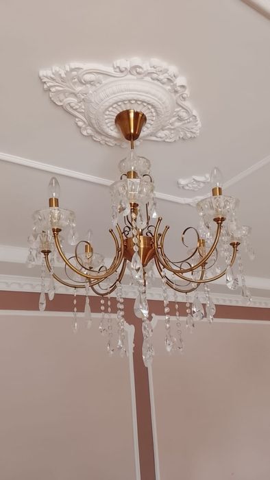 Продаются люстры 2 штуки