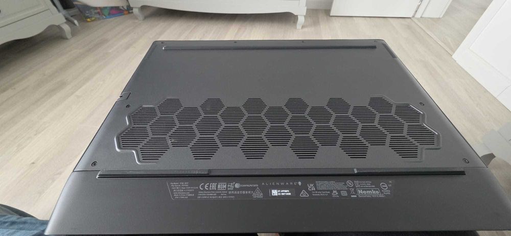 Laptop Alienware i7, 32gb ram, rtx3060, raid ssd 1tera