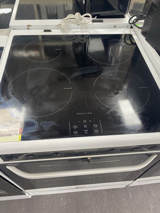 Печка с индукциони котлони VOSS Electrolux ELI 14321 HV клас: А+ 74л