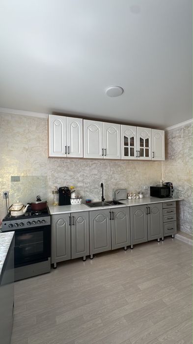 Продам кухонный гарнитур