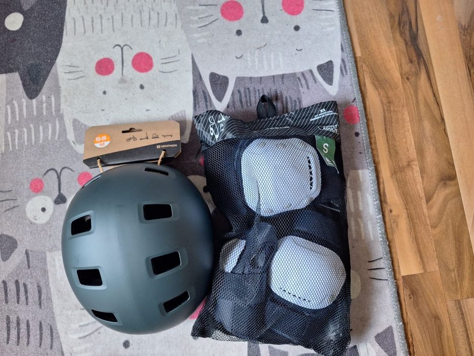 Trotinetă Decathlon, sigilată și echipament de protecție