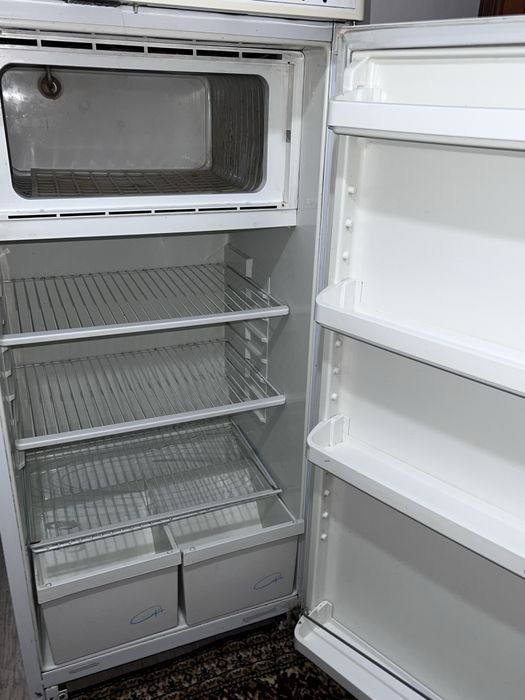 Холодильник  б/у