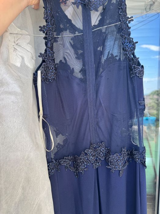 Официална рокля за повод