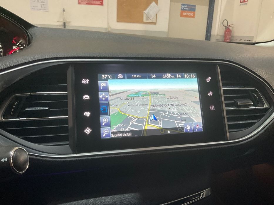 Peugeot 308 t9 1.6 BlueHDI 120hp НА ЧАСТИ