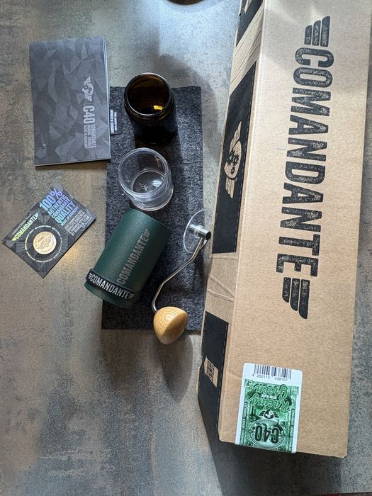 Rasnita cafea Comandante C40 mk4 racing green