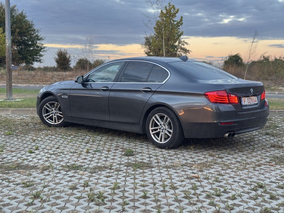 BMW Seria 5 520d F10 LCI | Bi-Xenon | B47 | Navigatie mare | Hi-Fi |