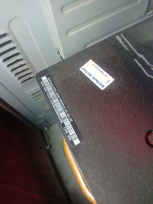RTX 2060 на 6GB.