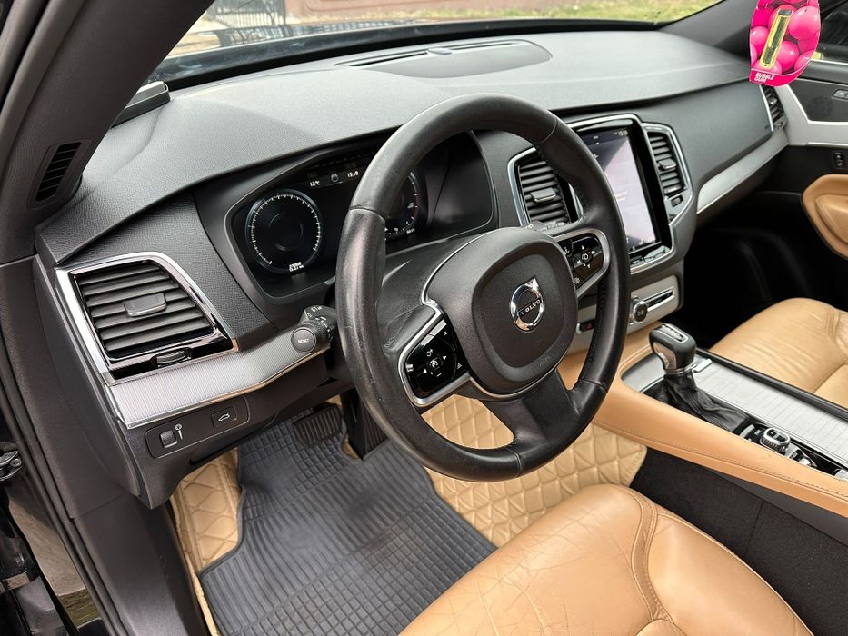 Volvo xc90 pret 15900cu 7 locuri