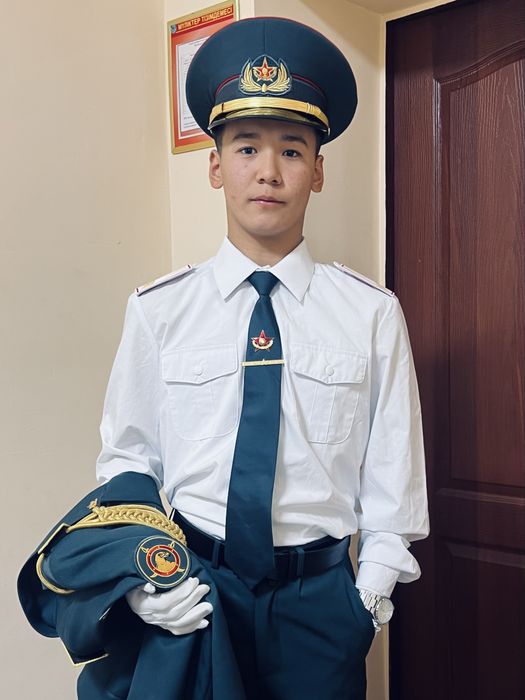 Военная парадная форма