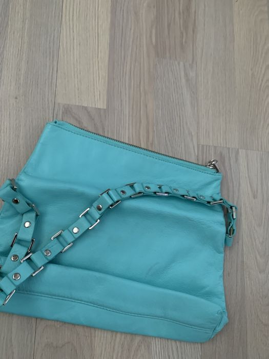 Страхотна дамска тюркоазена чанта