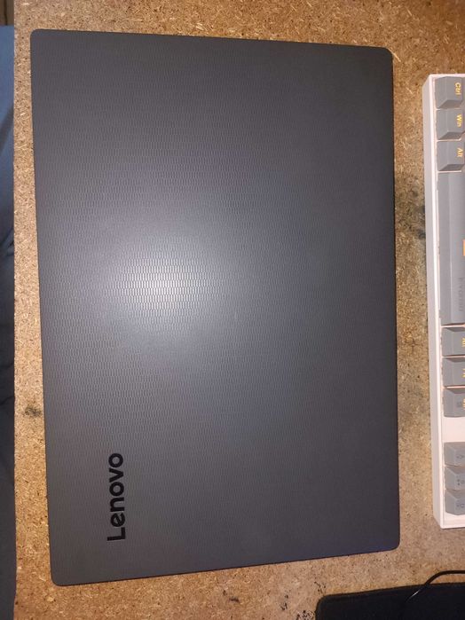 Lenevo v130 sotiladi