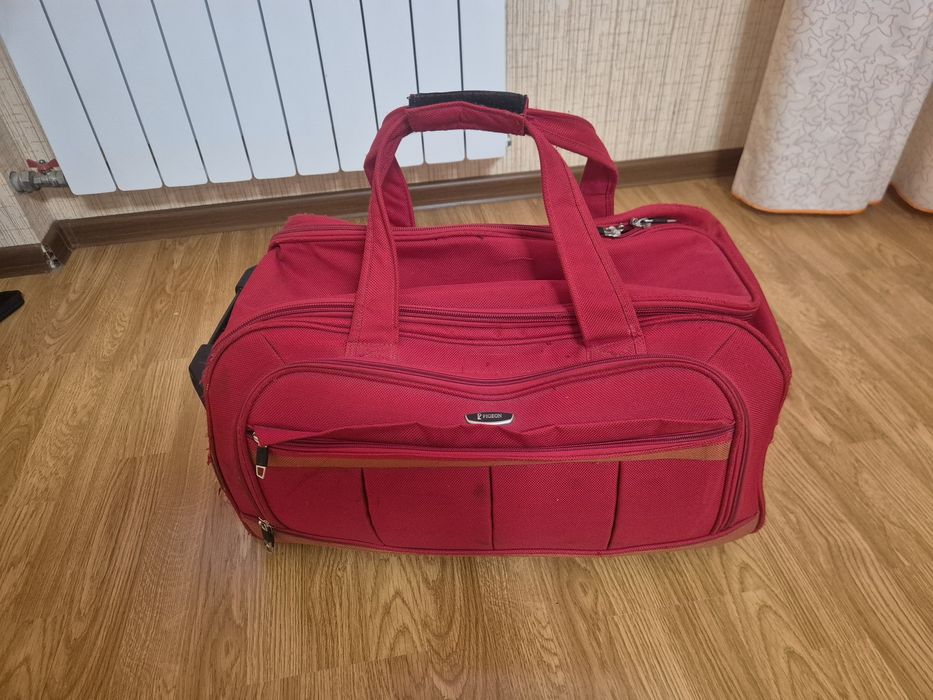 Сумка дорожная с ручкой