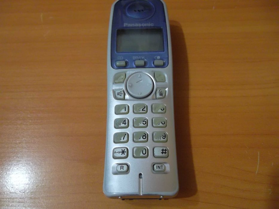 Продам 2 Радиотелефона Panasonic (на запчасти)