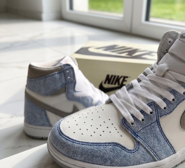 Adidasi LV Trainer Blue Jeans - Full Box