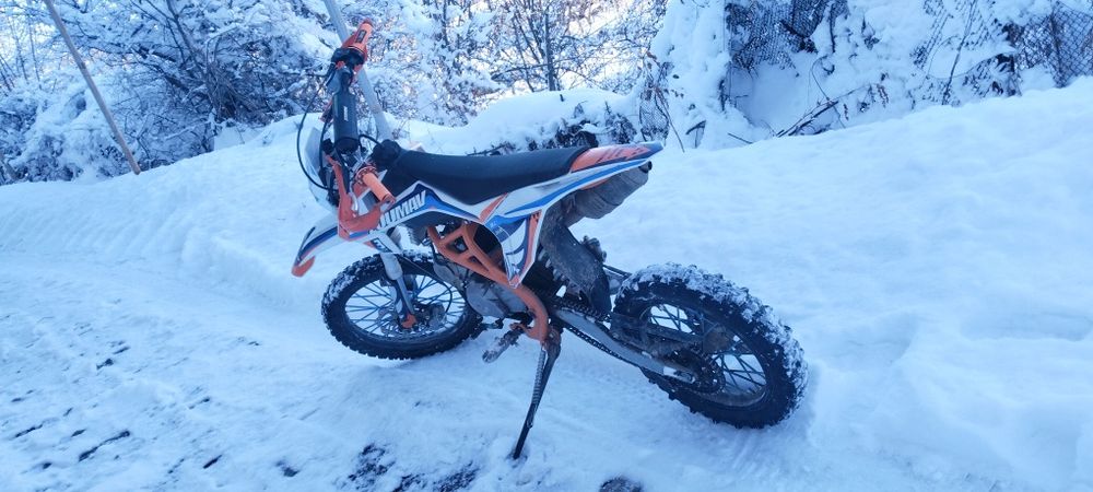 Мотоцикл 150 куб