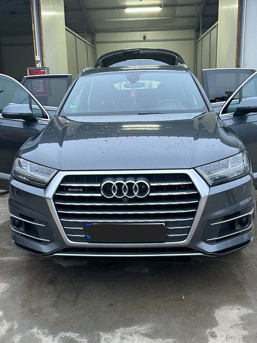 Audi Q7 Audi Q7 2017 Full Option / S line / Night Vision / Matrix etc