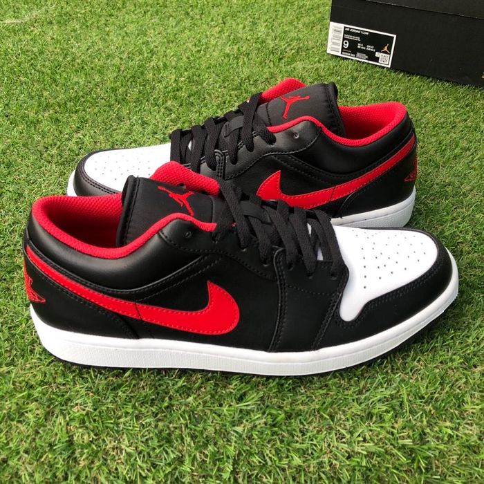 Jordan 1 Low White Toe- 42.5 , 45.5