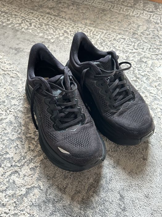 Hoka Bondi 9 - mărimea 40 EU - 300 lei.