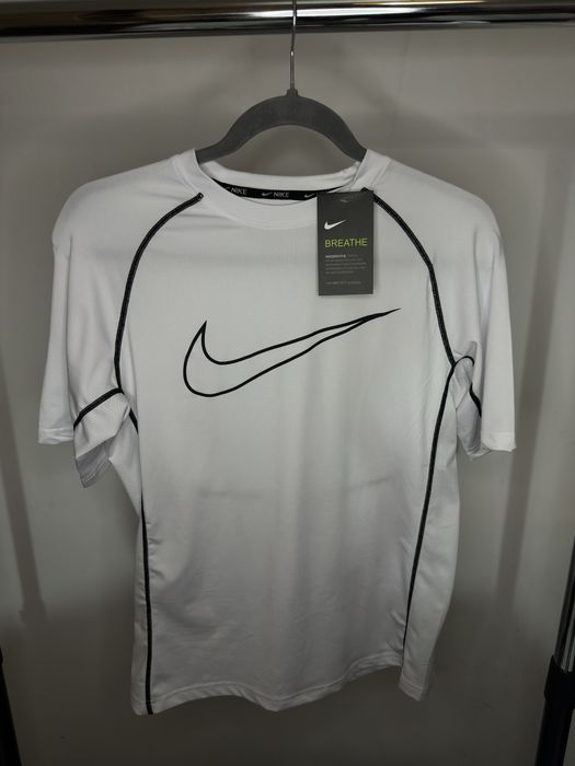 Tricou Nike , gymshark , pentru sport S,M size