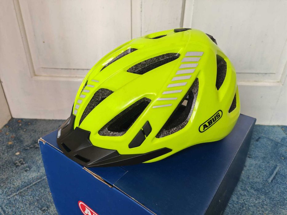 Casca Abus urban I 3.0 noua